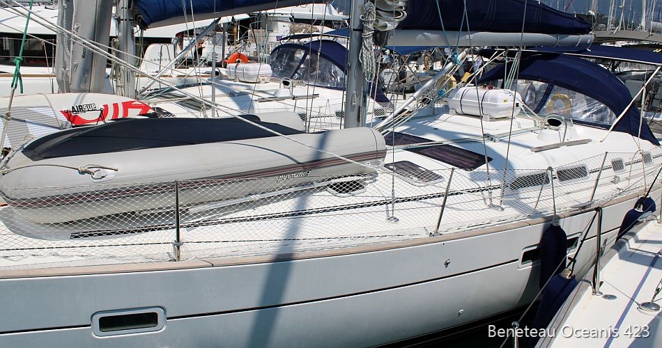Beneteau Oceanis 423 for sale in Corfu